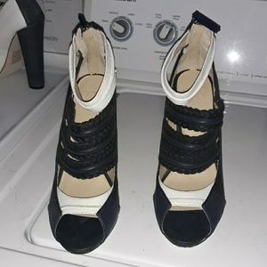 Gwen Stefani block heels